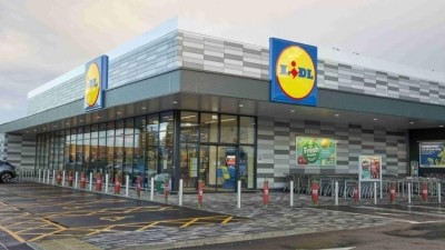 The retailer has also started selling meat and plant-based hybrid products in the Netherlands. Credit: Lidl