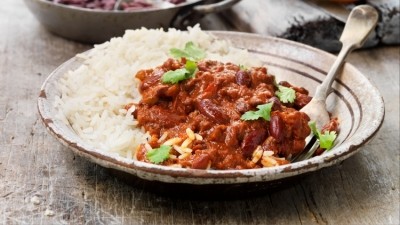 Plant-based meals including proteins like beans and grains are healthy and help reduce emissions. Credit: Getty / Diana Miller